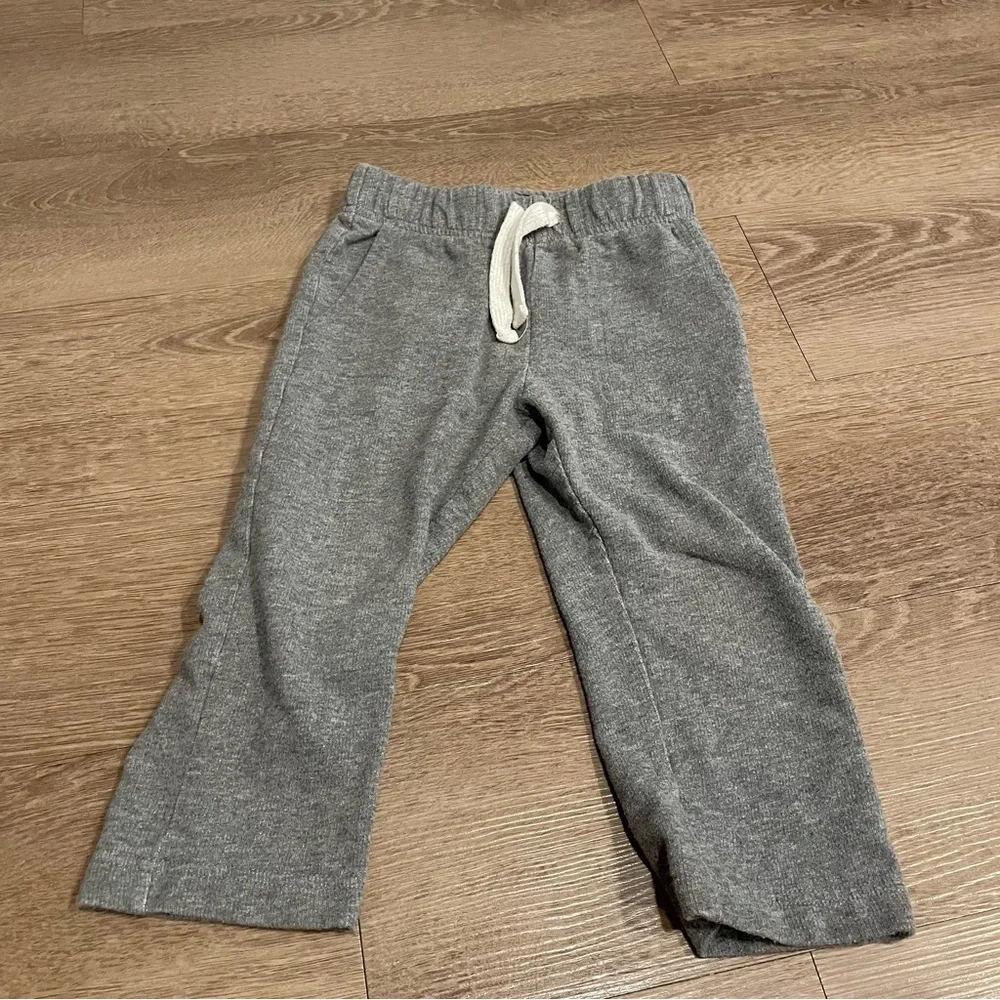Oshkosh gray sweatpants boys 3T